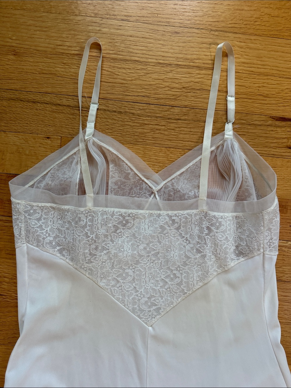 Vintage Rogers Nightgown / Slip Off-White Sheer Pleated and Lace Bust & Hem - Picture 4 of 12